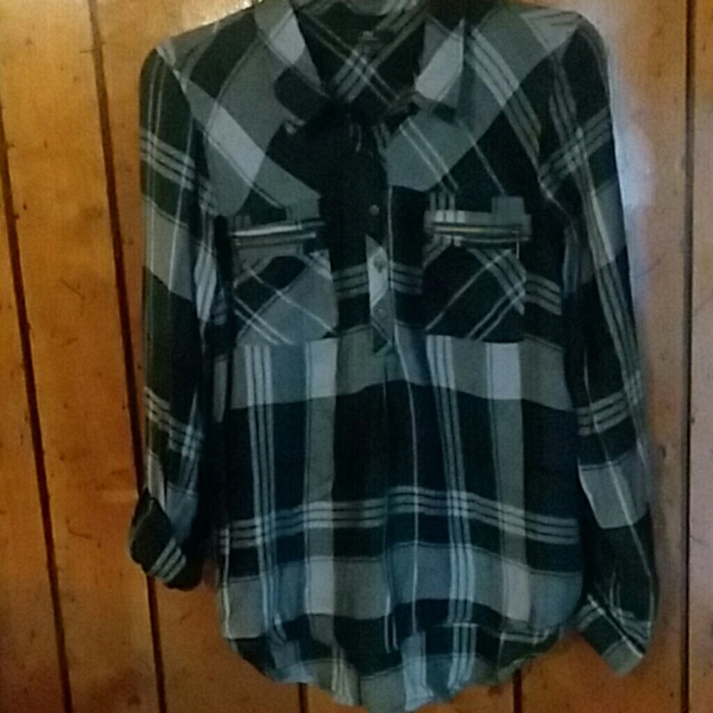 MM plaid shirt